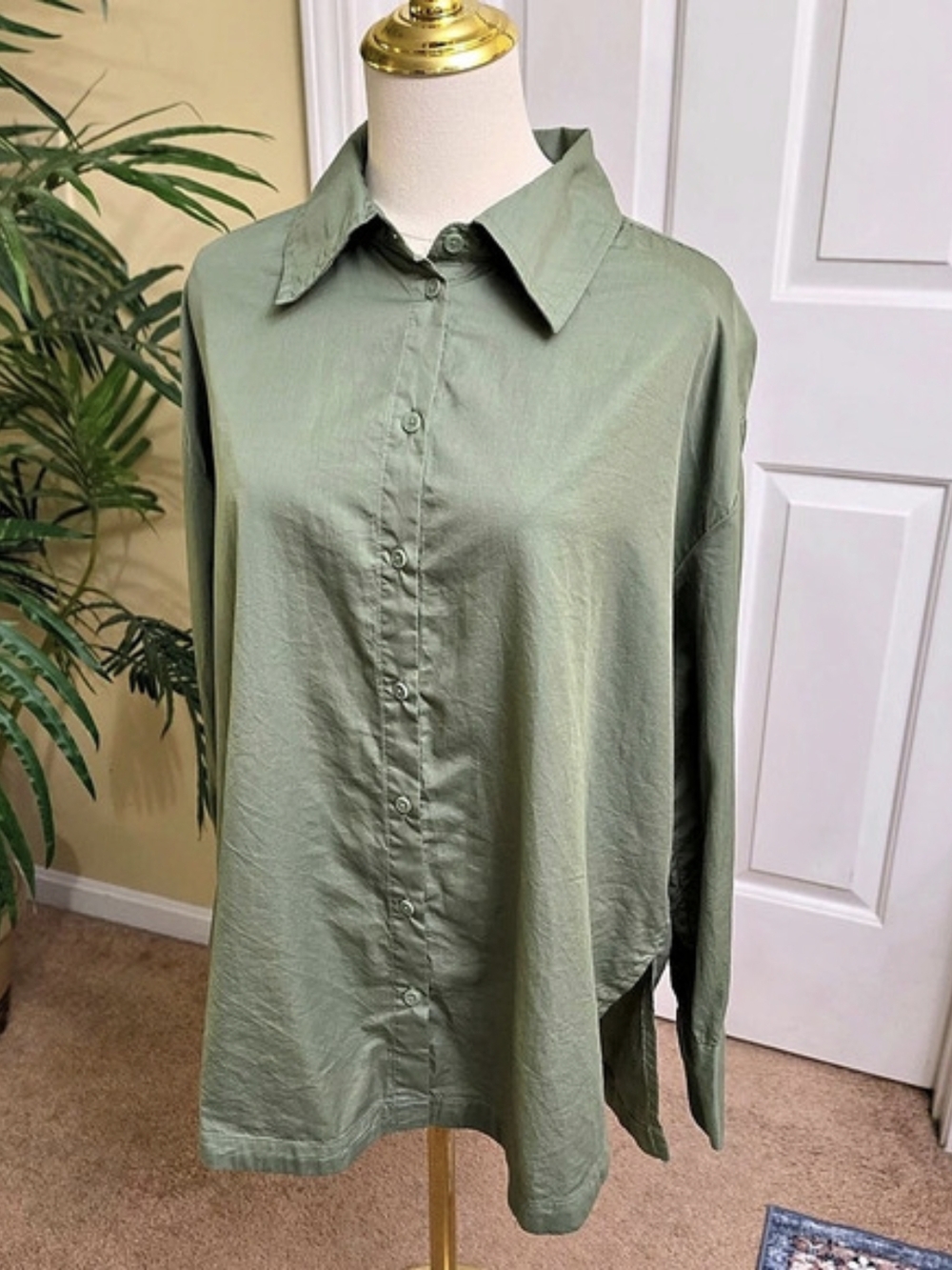Free People Lee Solid Button Down Shirt Sage Green Size M oversized boxy shirt